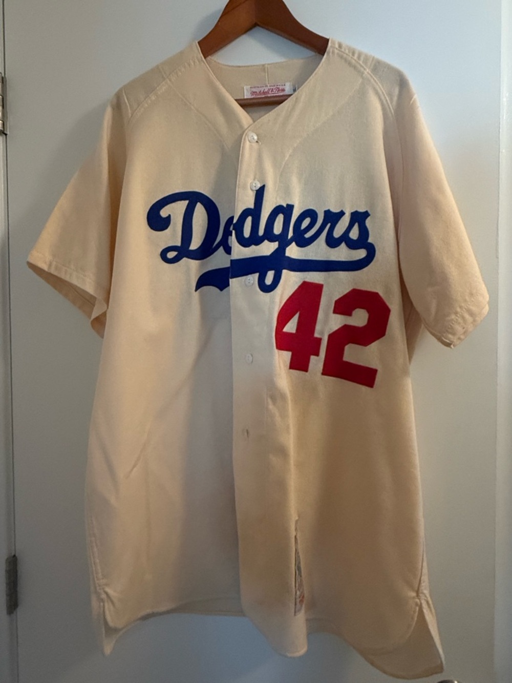 Mitchell & Ness Cooperstown Collection Jackie Robinson Dodgers Baseball Jersey